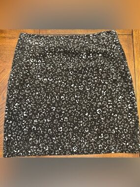 Talbots Black and White Leopard Print Pencil Skirt